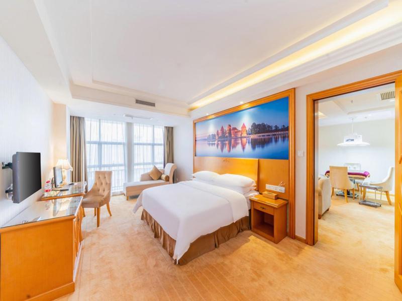 Vienna Hotel Shiyan Guangming Road Shenzhen Exterior foto
